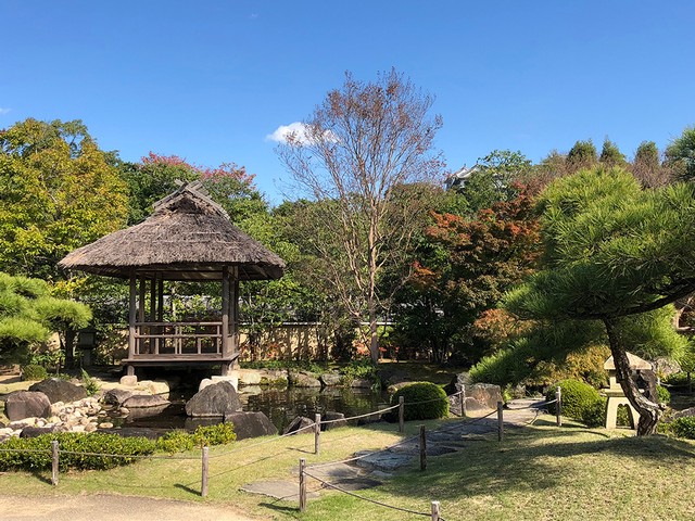 松之庭以瀨戶內海地區風景為主。