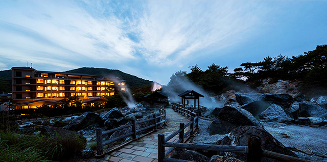 九州 雲仙 Mt.Resort 座落在地獄谷旁。